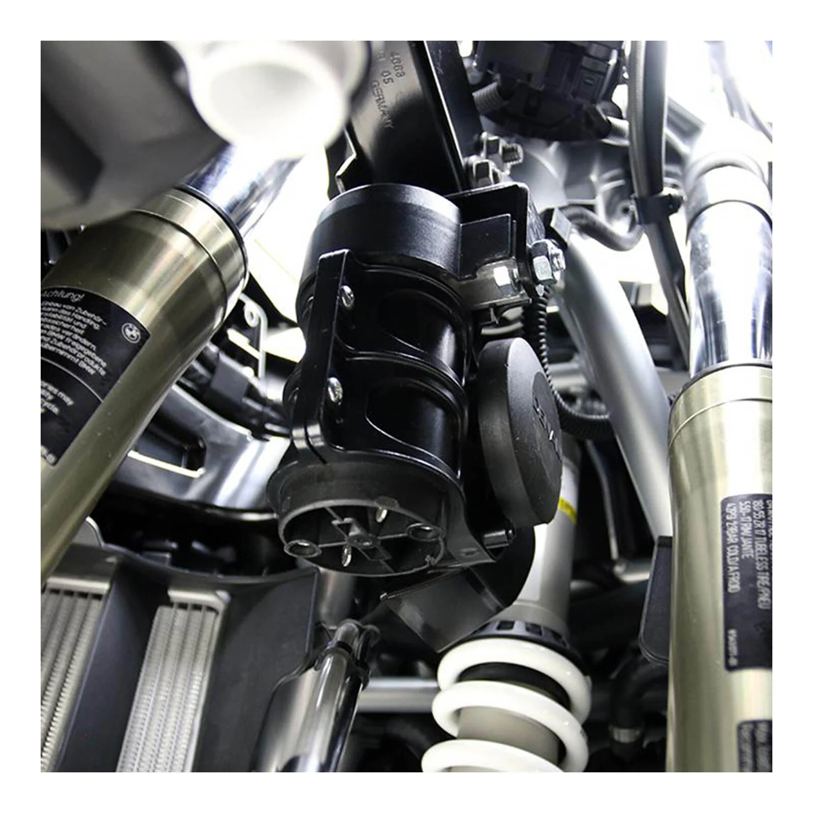 Denali Horn Mount for BMW R1200RT 14-18/R1250RT 19-23 w/SoundBomb Original Dual-Tone Air Horn - Image 2