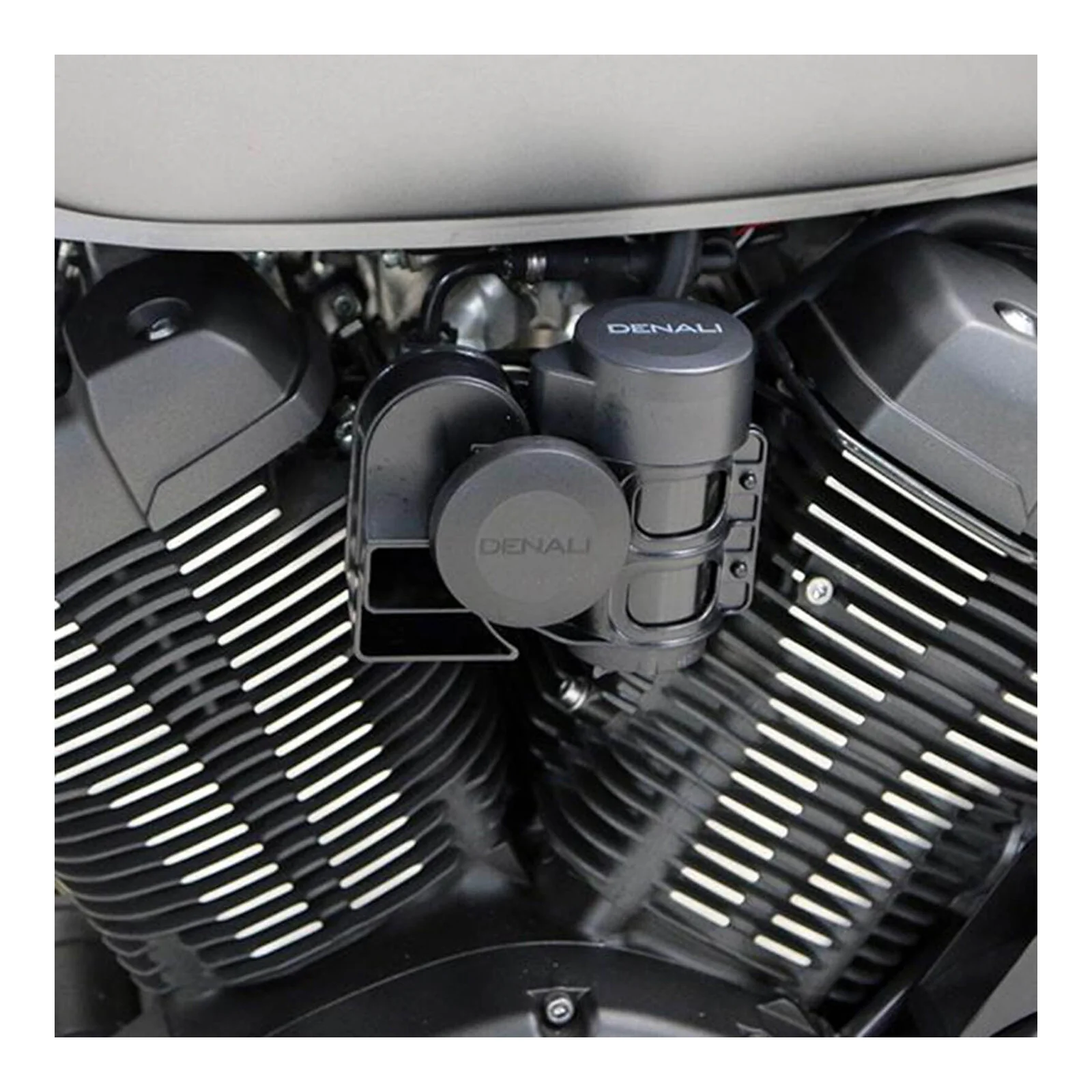Denali Horn Mount for Yamaha Bolt 14-22/SCR950 2017 w/SoundBomb Original Dual-Tone Air Horn