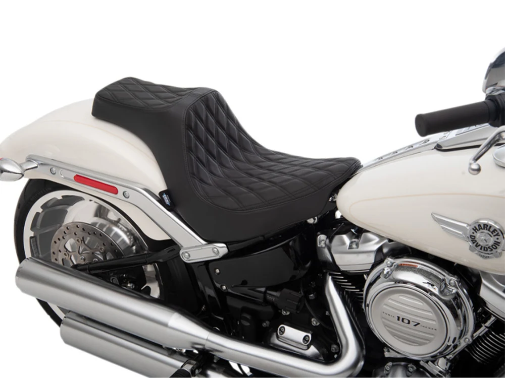 Drag Specialties DS-0802-1188 Predator 3 Dual Seat w/Black Double Diamond Lattice Stitch for Harley-Davidson Fat Boy 18-Up/Breakout 23-Up - Image 3