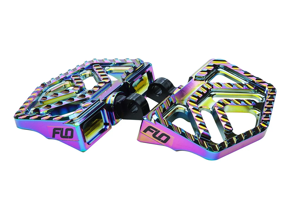 Flo Motorsports FLO-V-800V4JET Savage Series Mini Floorboards w/H-D Male Mount Jet Fuel