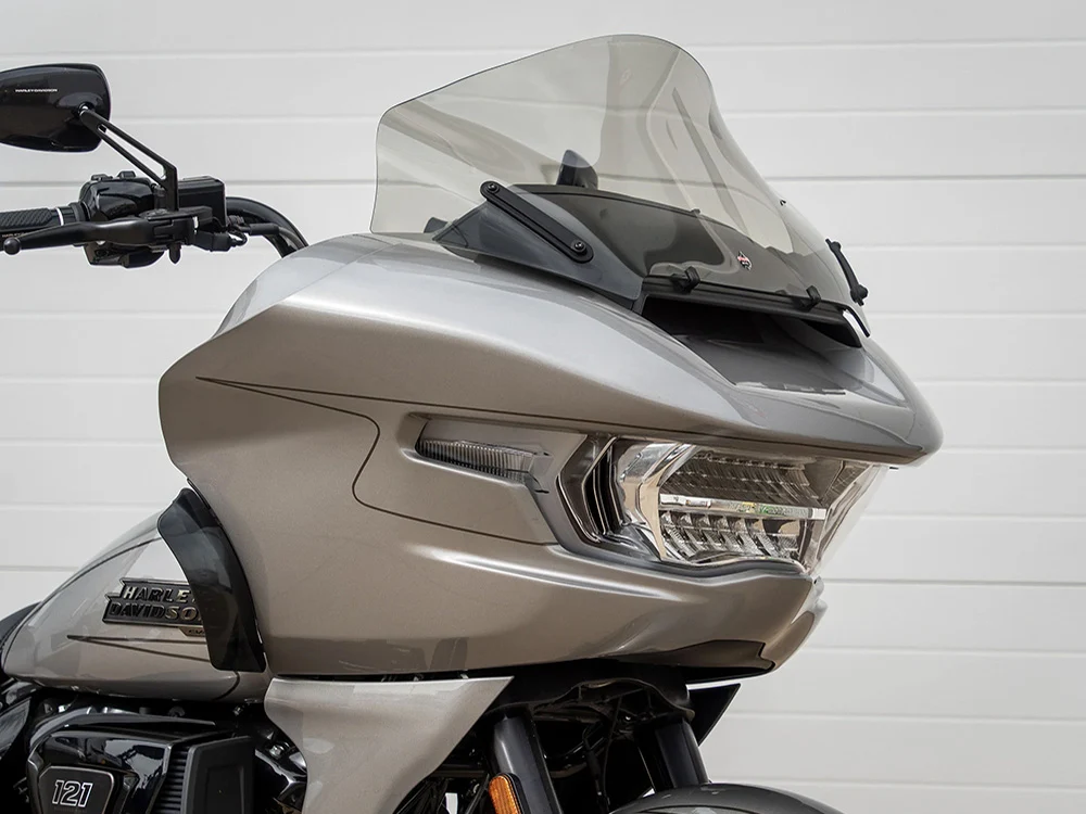Klock Werks KKC-2310-0849 12" Pro-Touring Flare Windshield Tinted for Harley-Davidson CVO Road Glide 23-Up/Road Glide 24-Up - Image 2