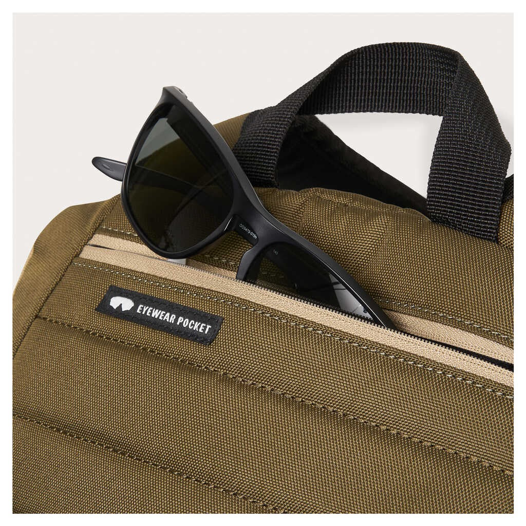 Oakley Enduro 3.0 Army Green/Pebble 30L Big Backpack - Image 6