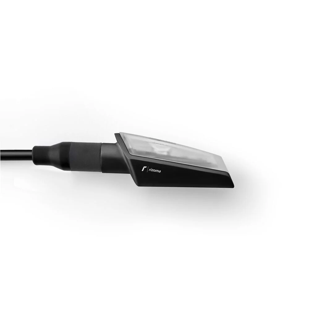 Rizoma R-TS028B Action Turn Signals Black (Pair) - Image 3