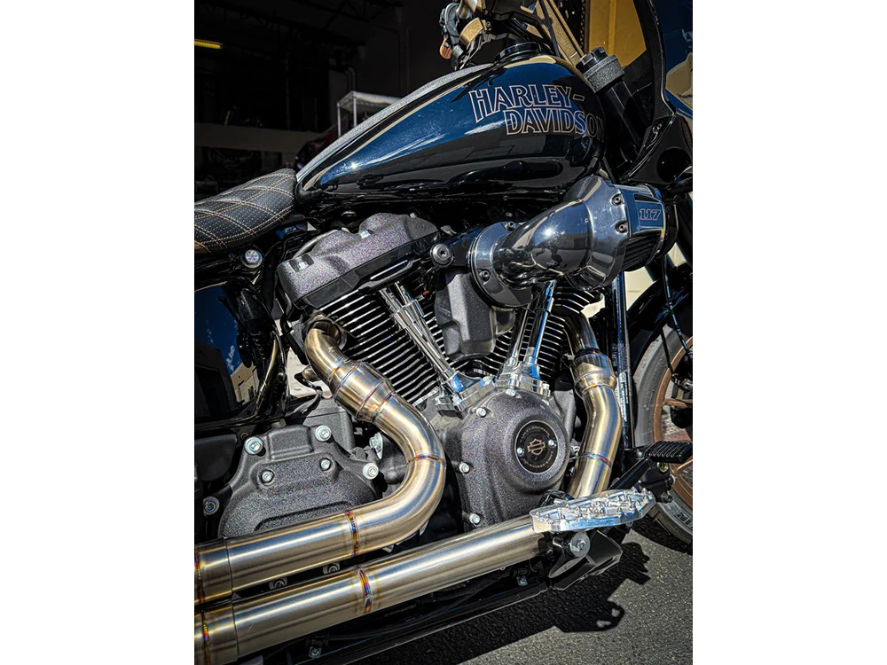 SP Concepts SPC-1-005-PF Elsinore 2-1 Mid Length Exhaust w/ProFlo Headers Stainless Steel for Harley-Davidson Softail 18-Up w/Non-240 Rear Tyre Models - Image 3