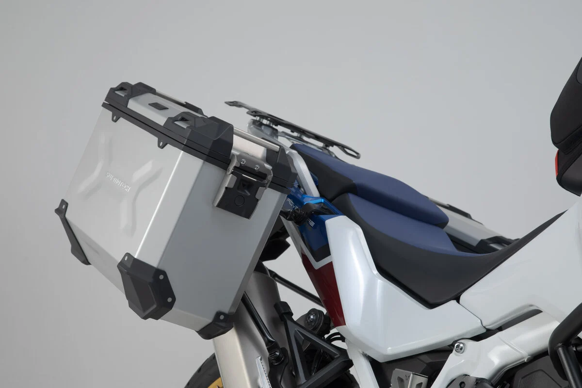 SW-Motech SW-ADV0194275001-S TRAX ADV Silver Adventure Luggage Set for Honda CRF1100L Africa Twin/Adventure Sports 19-Up w/OEM Rack - Image 3