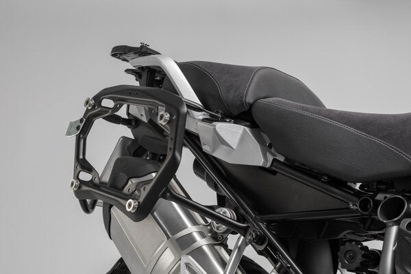 SW-Motech SW-ADV0766475200-S TRAX ADV Silver Adventure Luggage Set for BMW R 1200 GS LC Adventure 13-18/R 1250 GS Adventure 18-Up - Image 3