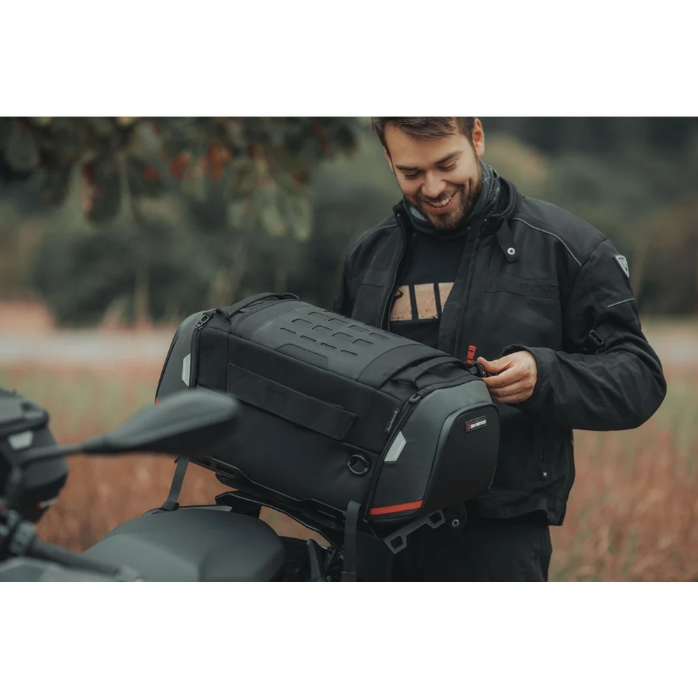 SW-Motech SW-BCHTA0030530000 PRO Rackpack Black/Anthracite 32-42L Tail Bag - Image 5