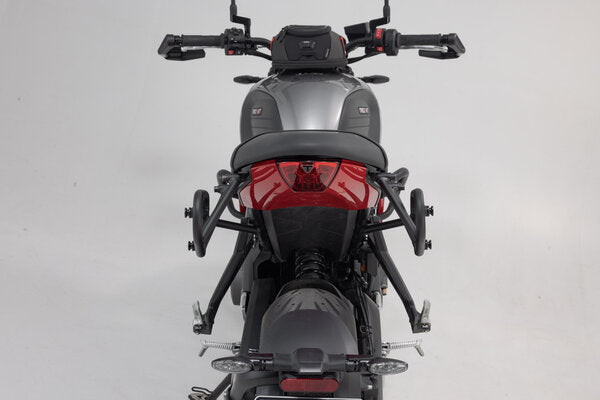 SW-Motech SW-BCHTA1184230000-B URBAN ABS Black Side Case System for Triumph Trident 660 21-Up - Image 6