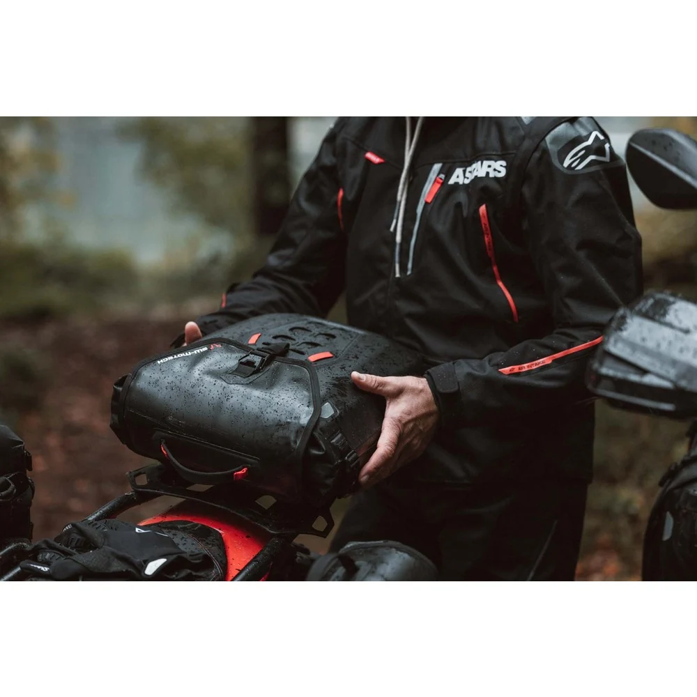 SW-Motech SW-BCSYS0664231000-B SysBag WP M/M Black Side Bag System for Yamaha XSR700 15-Up/XSR700 XT 21-Up - Image 5
