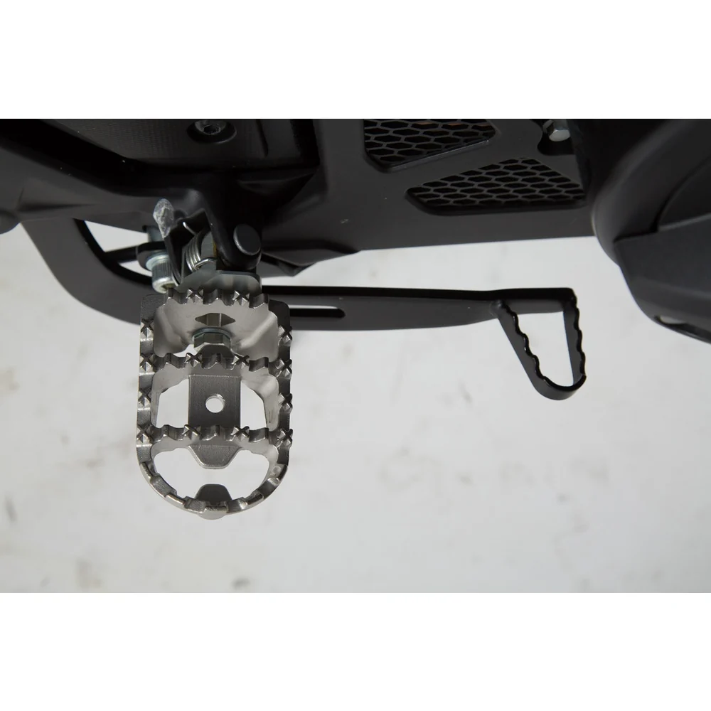 SW-Motech SW-FRS0101110303-S ION Footrest Kit Silver for Honda/Suzuki Models - Image 2