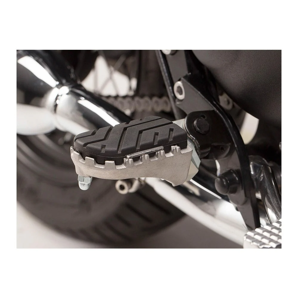 SW-Motech SW-FRS1101110201-S ION Footrest Kit Silver for Triumph Bonneville/T100 04-16/Scrambler 05-Up