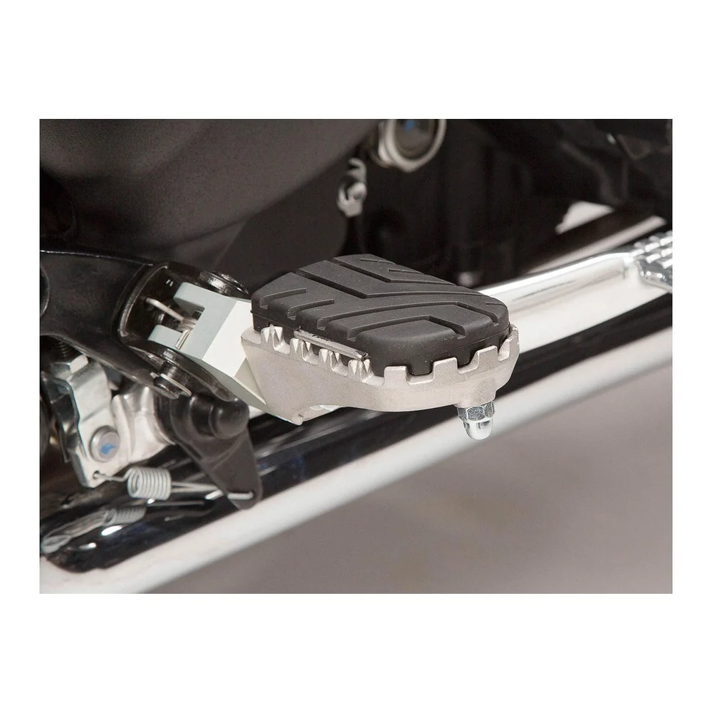 SW-Motech SW-FRS1101110201-S ION Footrest Kit Silver for Triumph Bonneville/T100 04-16/Scrambler 05-Up - Image 4