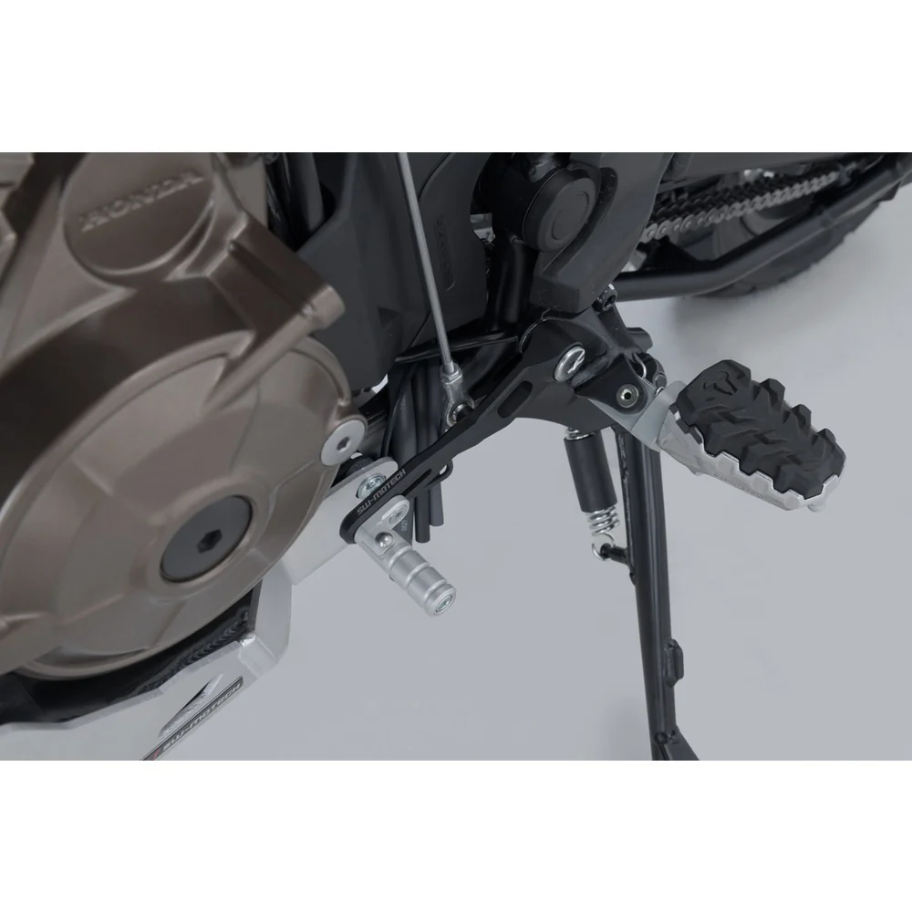 SW-Motech SW-FSC0162210001 Gear Lever Black/Silver for Honda CRF1000L Africa Twin 15-Up/CRF1100L Africa Twin 19-Up Models - Image 3