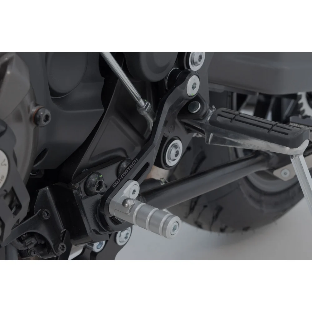 SW-Motech SW-FSC0664210001 Gear Lever Black/Silver for Yamaha XSR700 15-Up/XSR700 XTribute 19-Up/MT-07 20-Up/MT-07 Tracer 16-Up/Tracer 7/GT 21-Up/Tracer 7 16-20 - Image 2