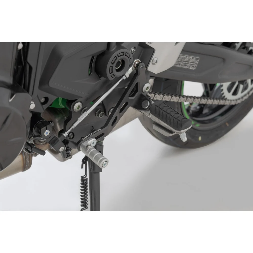 SW-Motech SW-FSC0886610001 Gear Lever Black/Silver for Kawasaki Z650 16-19/Z650 RS 21-Up - Image 3
