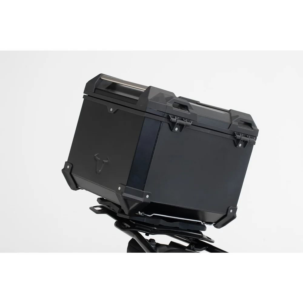 SW-Motech SW-GPT0015235000-B ADVENTURE-RACK Adapter Kit Black for STREET-RACK Adapter Plate - Image 4