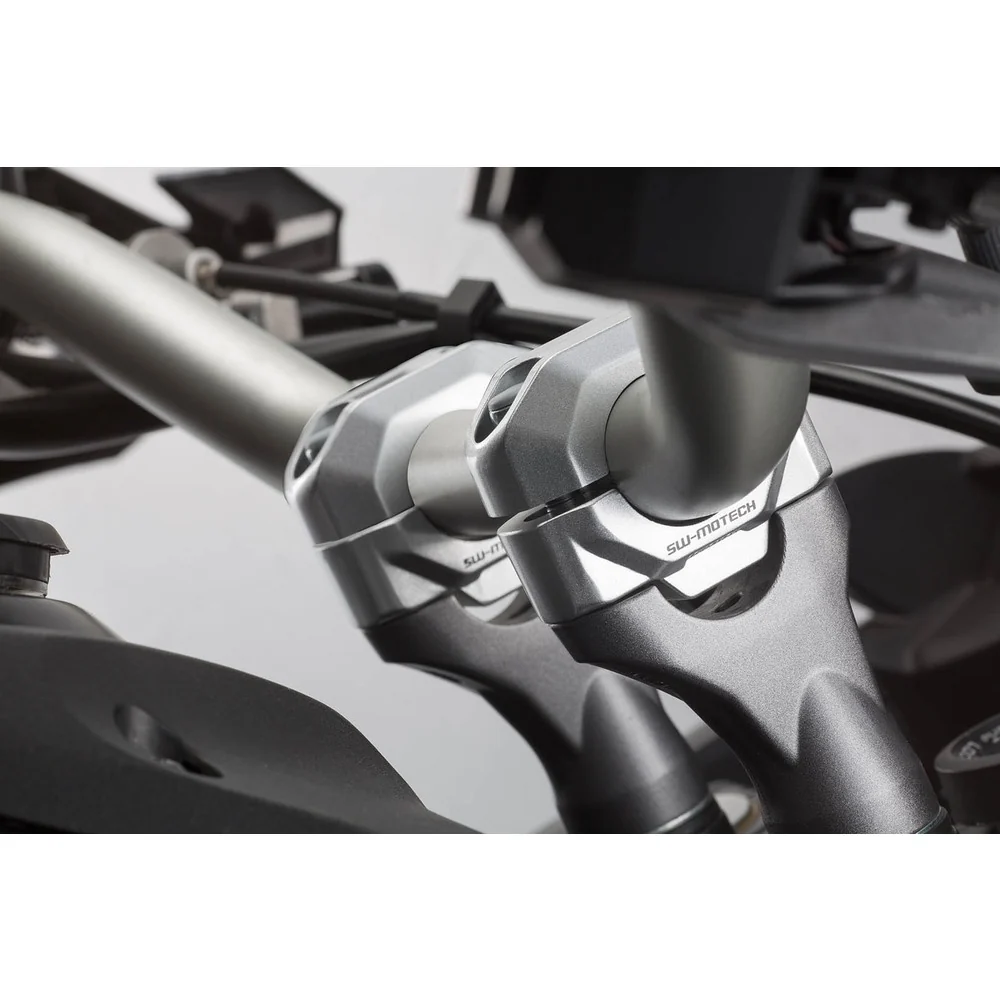 SW-Motech SW-LEH000392200130-S 30mm Bar Riser Silver for 22mm Handlebars - Image 2