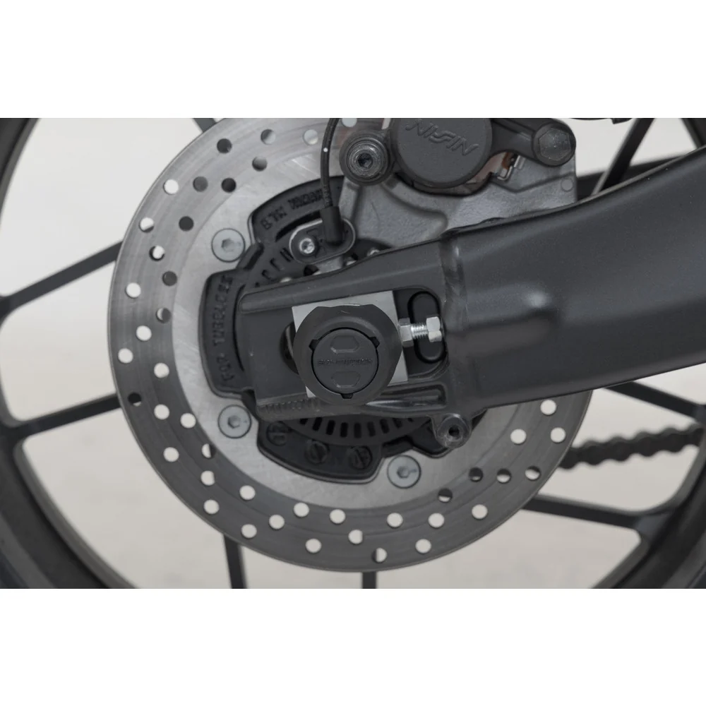 SW-Motech SW-STP0617611200-B Rear Axle Slider Set Black for Yamaha MT-09/MT-09 SP 20-Up/XSR 900 21-Up - Image 3