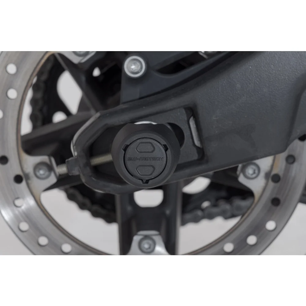SW-Motech SW-STP1817610100-B Rear Axle Slider Set Black for Harley-Davidson Pan America 21-Up - Image 3