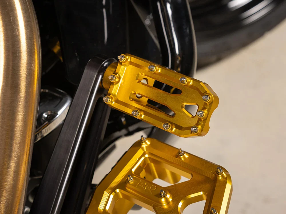 Thrashin Supply TS-TSC-2221-5 Aggressor Brake Arm Pedal Gold for Touring 14-Up (Using Thrashin Brake Arms) - Image 3