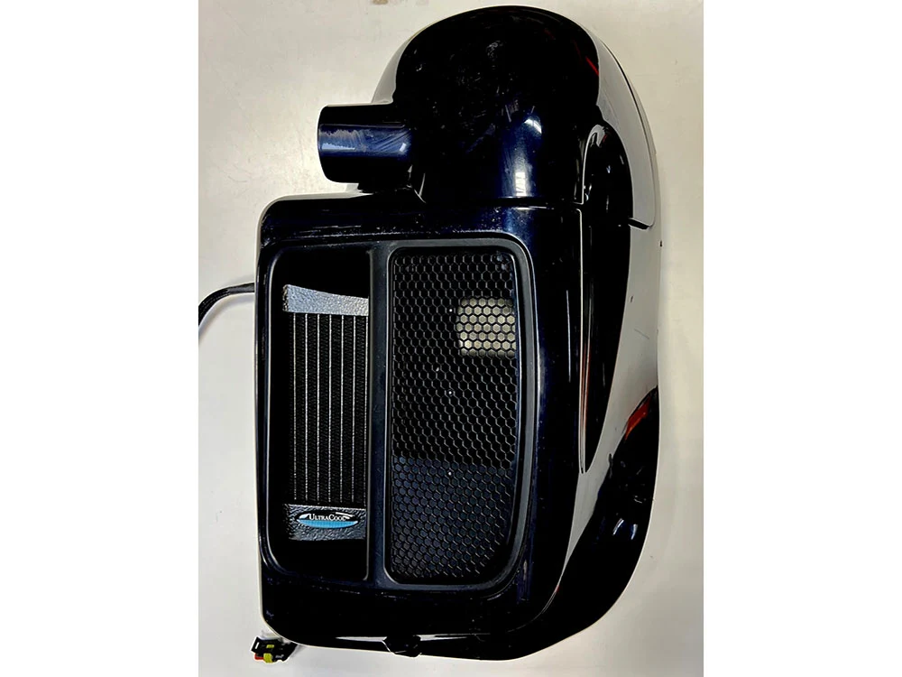 UltraCool UC-SMT8-6N Lower Fairing Mounted Oil Cooler Kit for Harley-Davidson Touring 17-24 w/Lower Fairing - Image 3